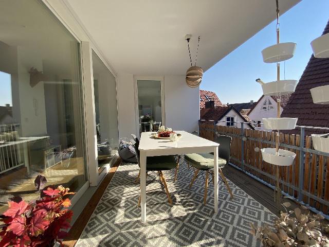 Loftfeeling in der Bietigheimer Altstadt. Superhelle, neuwertige Wohnung mit Einzelhauscharakter