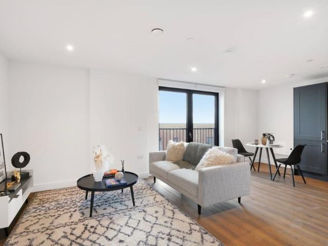 Lofting House, SL6 1ER, Maidenhead