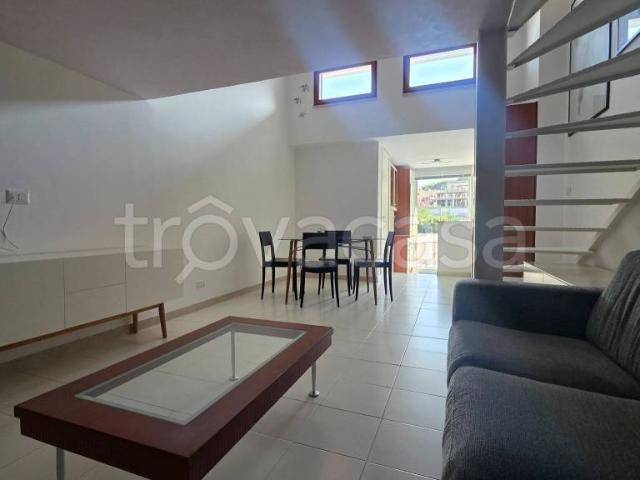Loft/open space in affitto a Messina via Ducezio, 15, Viale Italia Montepiselli