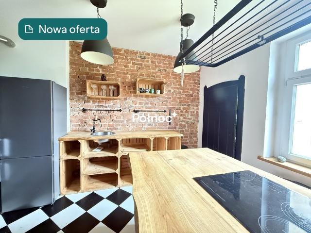 Loftowe mieszkanie 110 m2 w centrum Jeleniej Góry