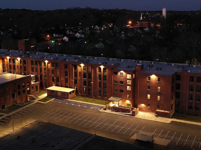 LOFTS AT INMAN MILLS