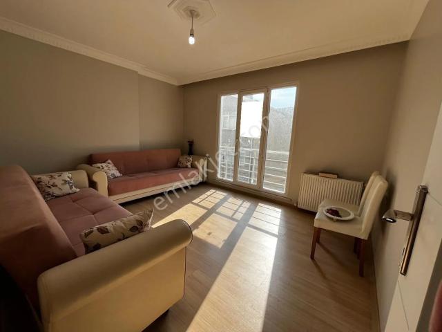 Loft'tan Sefaköy Merkeze Yakın 3+2 130m² Kredili İskanlı Dublex