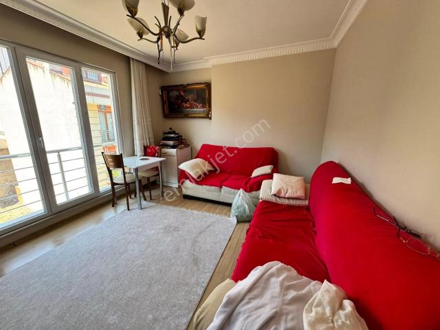 Loft'tan Sefaköy Tefikbey De 2+1 Eşyalı 75m2 2.kat Kıralık Daire
