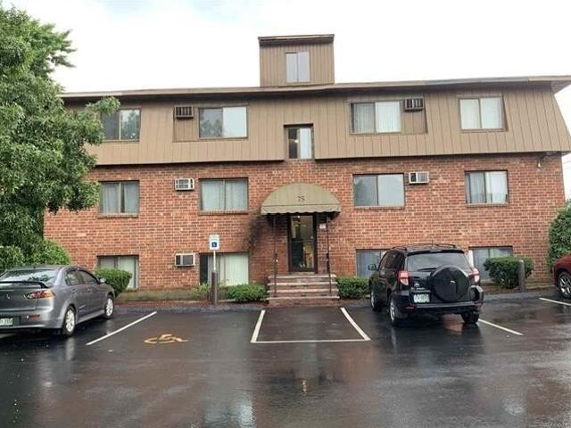 Log St Apt H, Manchester, Condo For Sale
