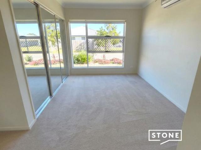Logan Reserve, Room2/36 Westringia Court