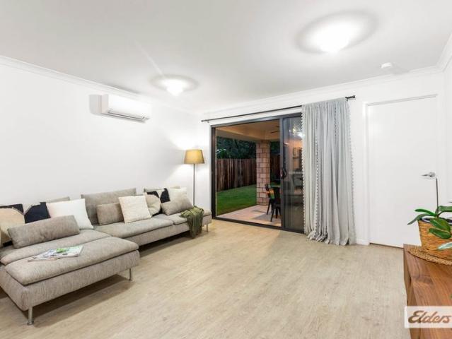 Loganholme Gem: Spacious Living, Prime Location!