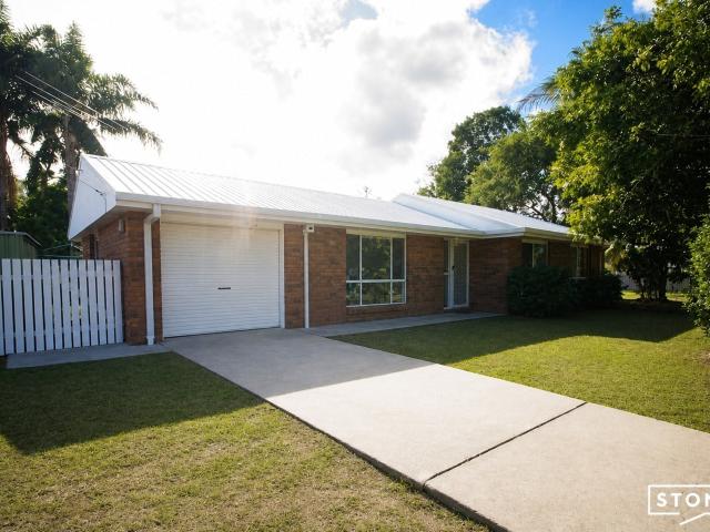 Loganlea, 54 Pinelands Street