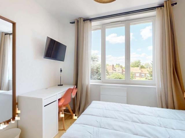 logement 4 ARMAND CARREL K