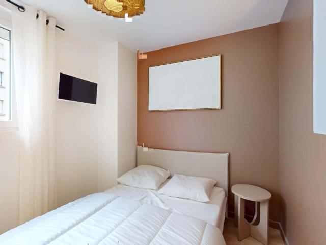 logement 4 COURS SAINT LAUD B