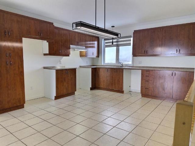 Logement 4 1/2 au rez de chaussé au 1 rue Belisle