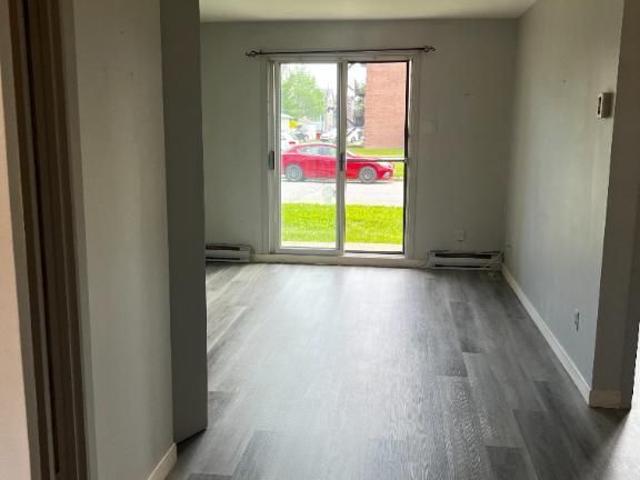 Logement 4 1/2 a louer Saint Constant