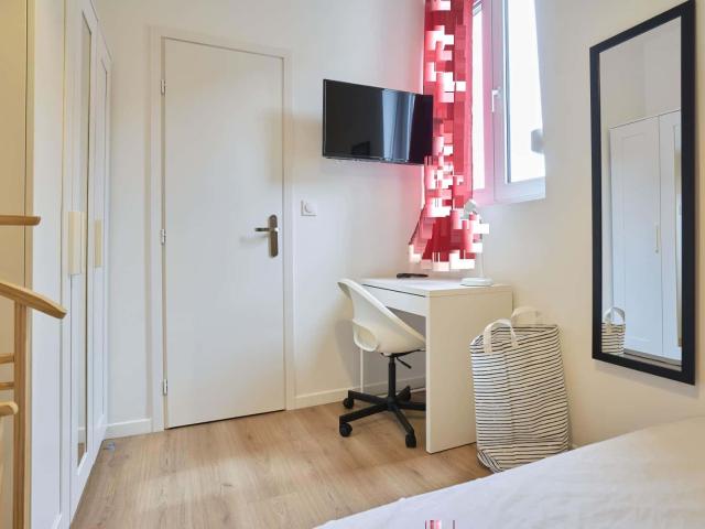 logement 5 GIRONDINS
