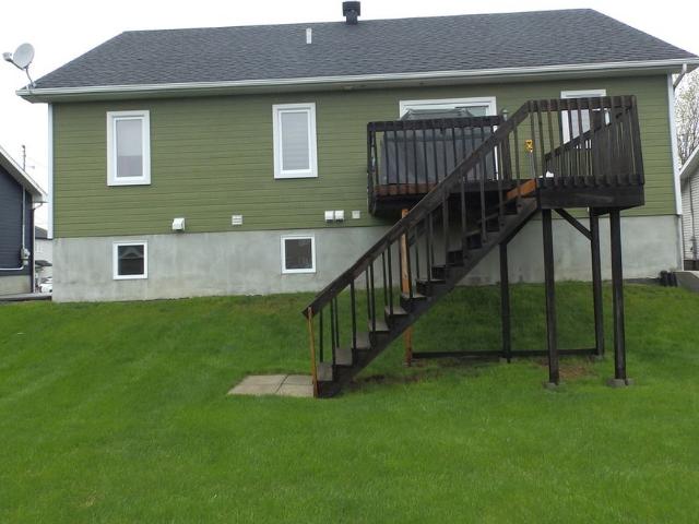 Logement 5 1/2 Duplex 1 Er étage