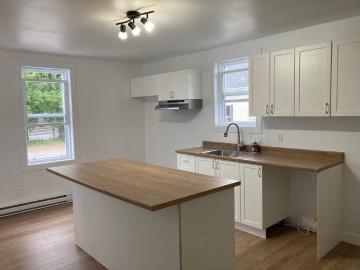 Logement 7 et demi à louer