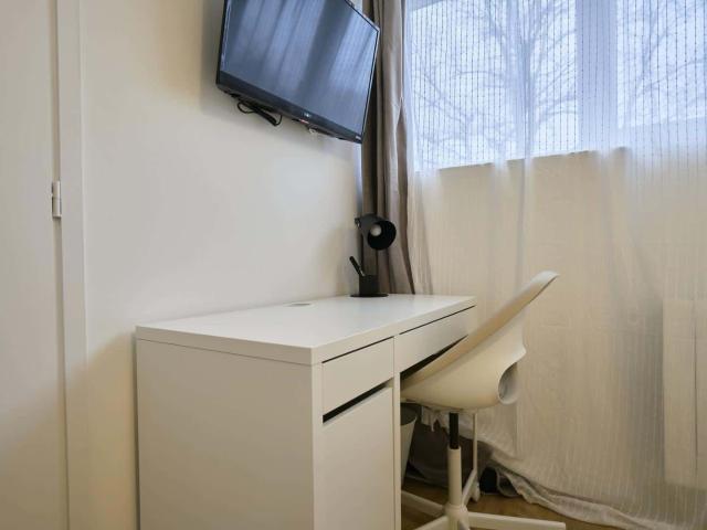 logement 8 LOUISE MICHEL
