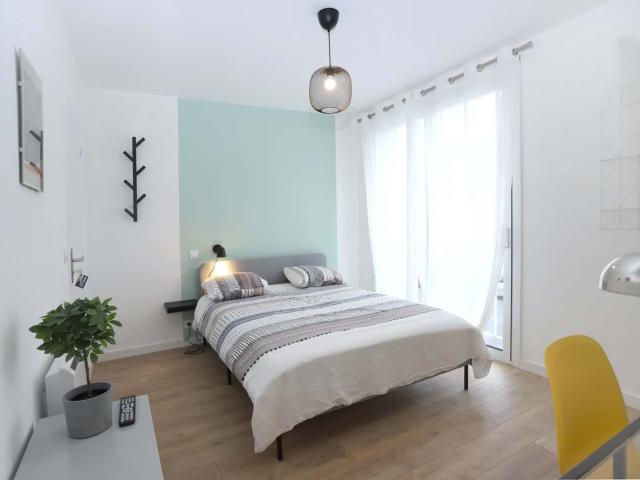 logement 1 LONGCHAMP L