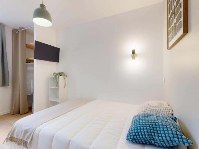 logement 2 MARC BLOCH T