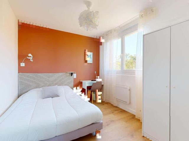 logement 2 CENTRAYRARGUES MAG