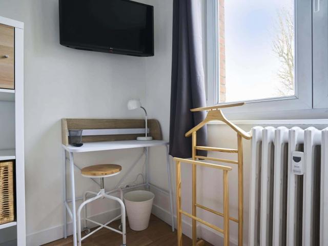logement 2 EUGENE JACQUET B