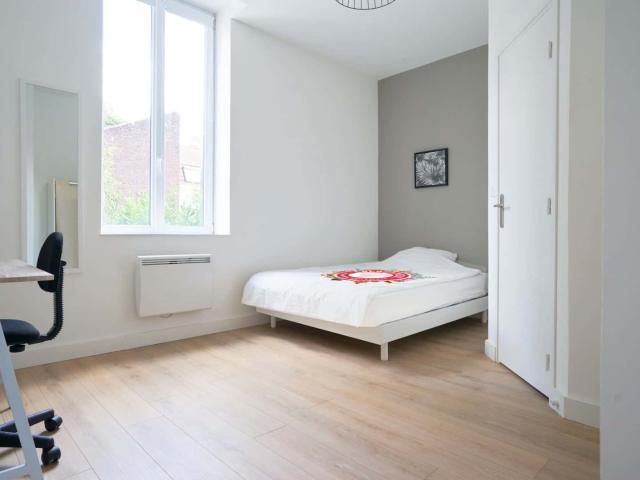 logement 2 RIVOLI L