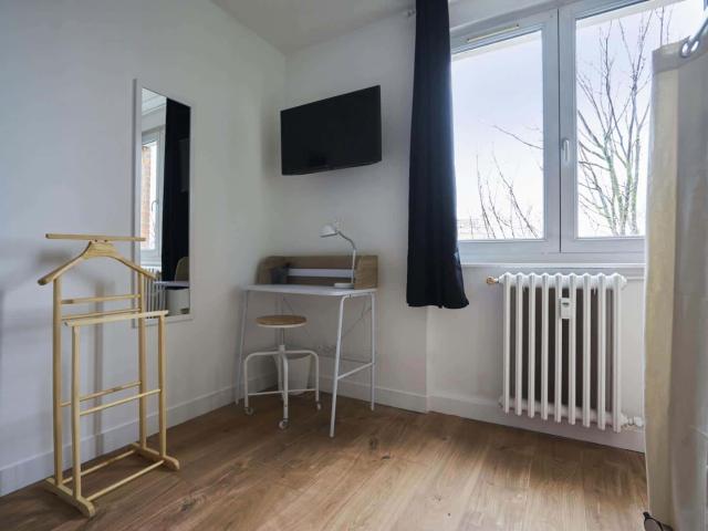 logement 3 EUGENE JACQUET B