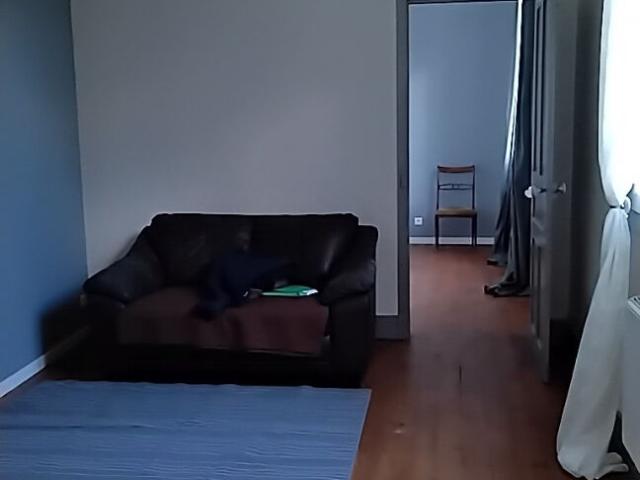 Logement 3 pièces en partie équipé, Autun