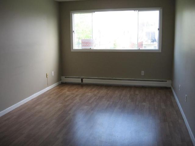 LOGEMENT A LOUER 2560 RUE BONIN