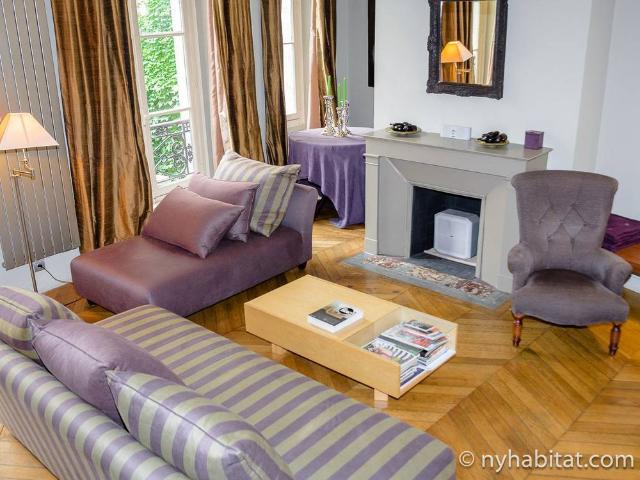 Logement à Paris, Location meublée T2 Saint Germain des Prés PA 2509