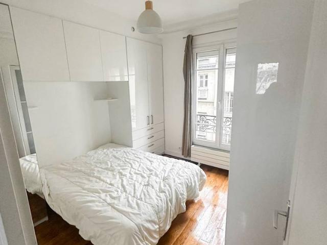 Logement à Paris, Location meublée T2 Porte De Champerret, Batignolles Ternes PA 4971