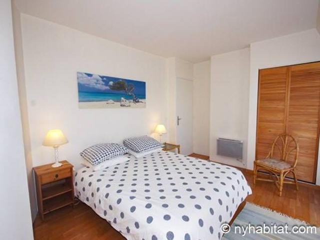 Logement à Paris, Location meublée T3 Place de Wagram Ternes PA 1393