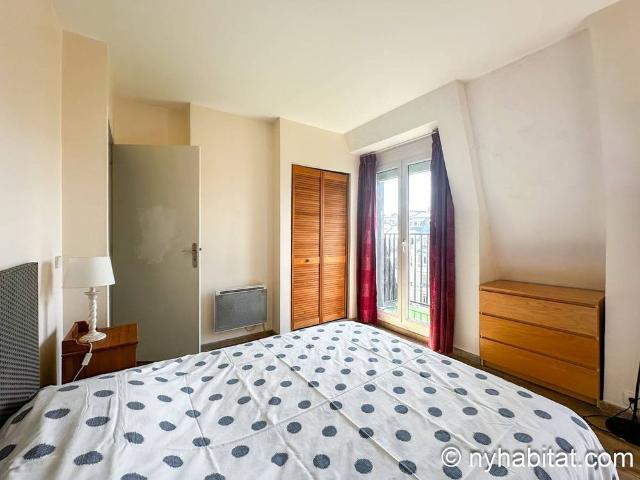 Logement à Paris, Location meublée T3 Place de Wagram Ternes PA 1393