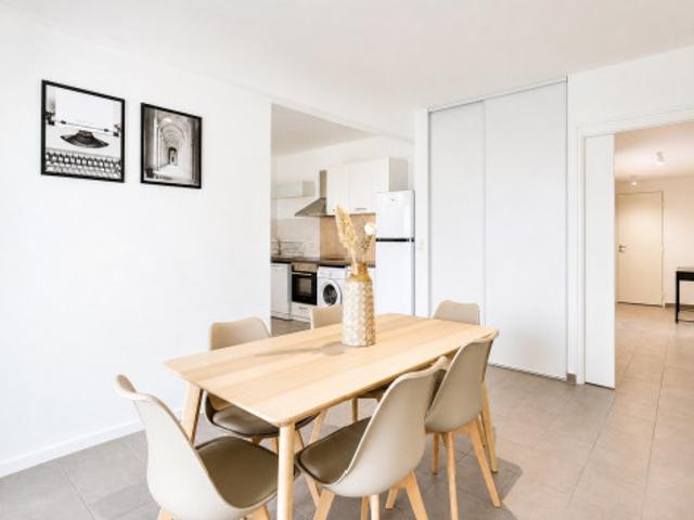 logement bohème de 9 m² en coliving à Paris PA99