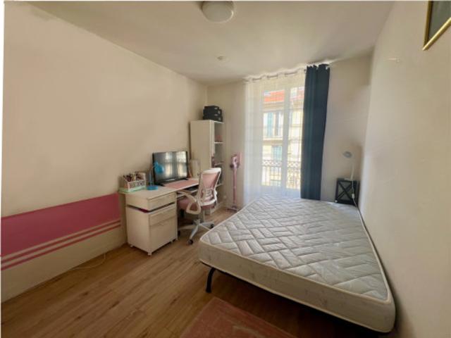 logement chez l'habitant, lumineuse