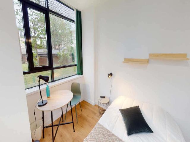 logement dans le Avenue Sainte Anne