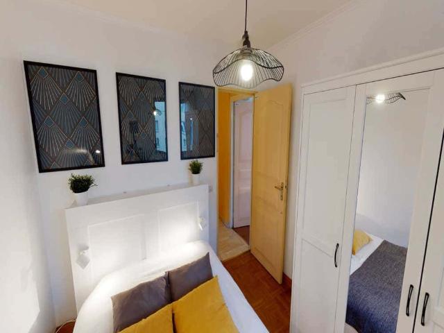 logement dans le rue des Trois Pierres