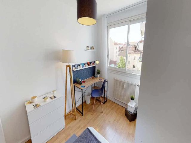 logement dans le rue des Trois Pierres