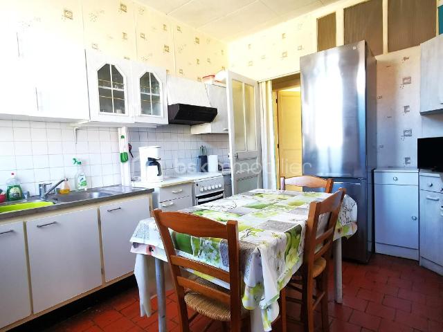 Logement de 94 m² avec 4 chambres