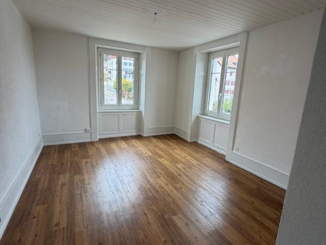 Logement de 3.5 pièces situé au 3ème étage est