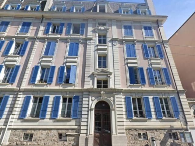 Logement en plein centre ville