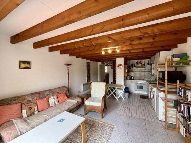 Logement idéal de 2 chambres dans un cadre verdoyant! 68m² Bouteilles Saint Sébastien