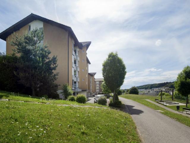 Logement lumineux avec grand balcon !