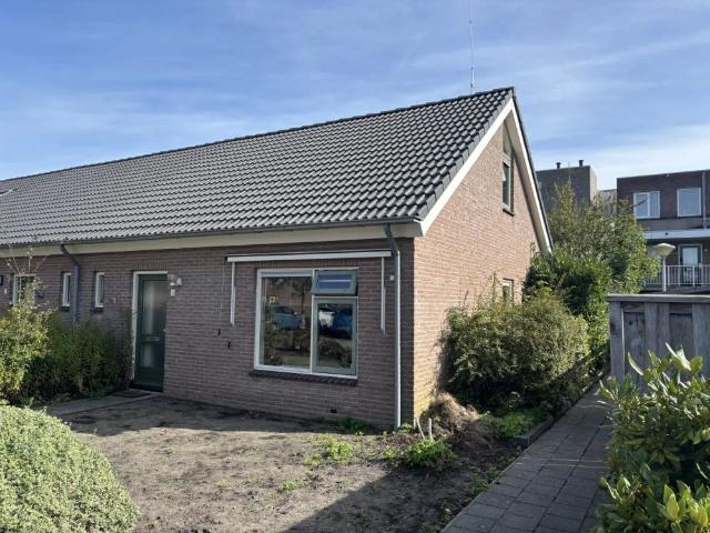 Logement pour seniors de plain pied Prins Bernhardstraat 19, Dedemsvaart À louer