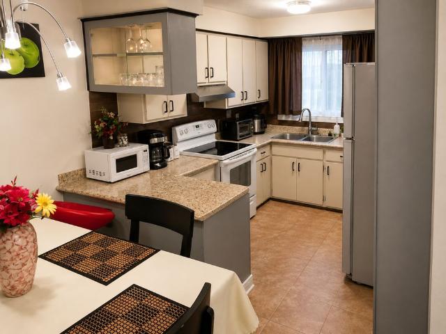 Logement Rénové à Louer – Anjou Montreal