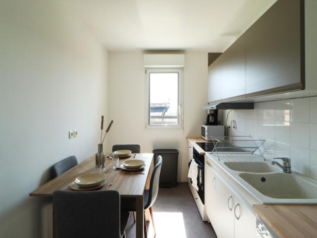 logement spacieuse de 23 m² avec balprivatif à louer en coliving SDN40