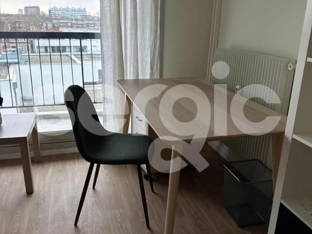 Logement Studio à louer, 26m², Lille