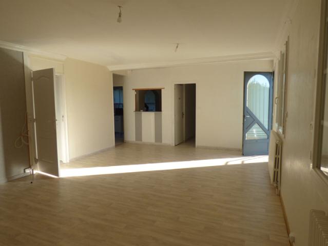 Logements à louer 9 pièces 120 m2 SAINT MARTIN SUR EXPULSION 56200