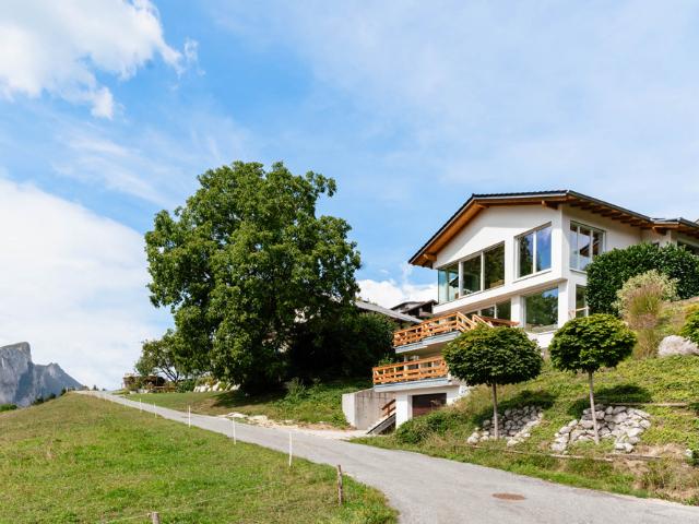 Logenplatz am Mondsee! Exklusives Wohnhaus mit unvergleichlichem See und Bergpanorama