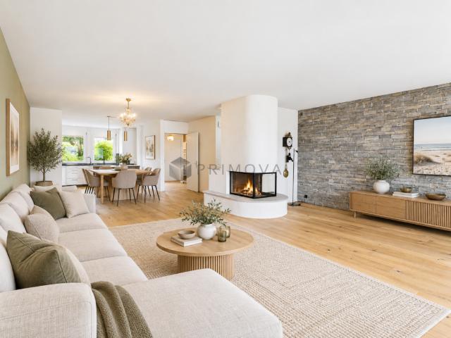 Logenplatz über dem Vierwaldstättersee, elegantes Reihenhaus Juwel in Luzern