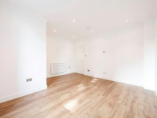 Logie Street, Dundee, DD2