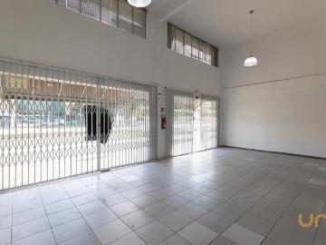 Loja no Centro de 273.8 m²